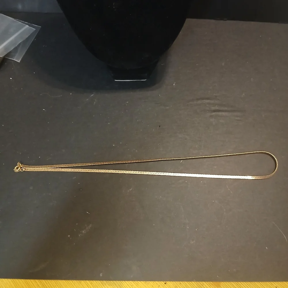 Gold tone snake chain necklace - Picture 8 of 12